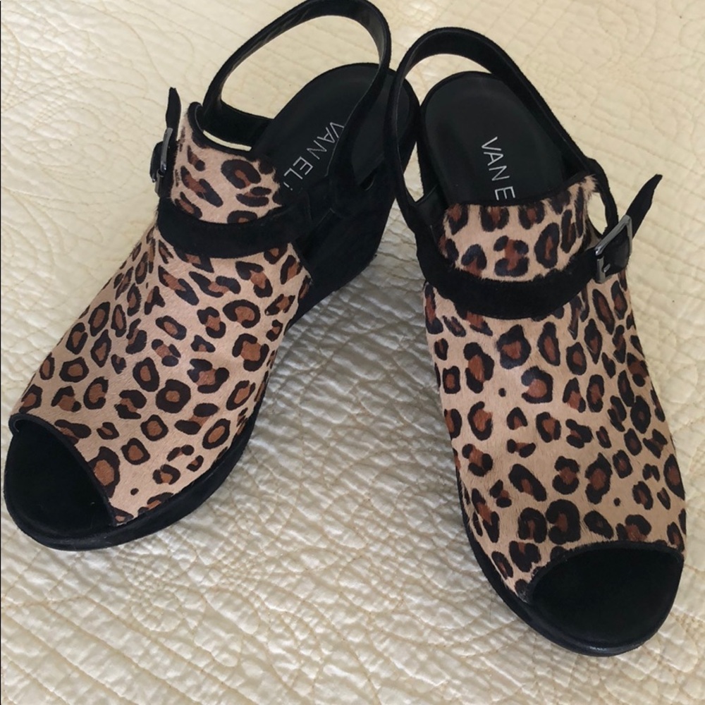 Cheetah Wedges